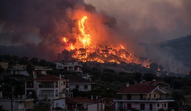 Požar u selu Galataki kod Korinta, Grčka, 22. jula