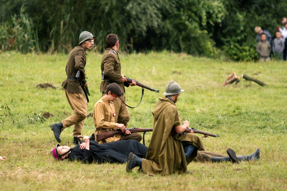 Dlaczego Bitwa Warszawska Jest Uważana Za Jedną Z Najważniejszych Bitwa Warszawska - rekonstrukcja - Wiadomości