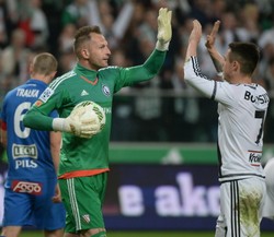 Ekstraklasa: Legia jedzie do Chorzowa. Piast zmierzy się w Poznaniu z Lechem