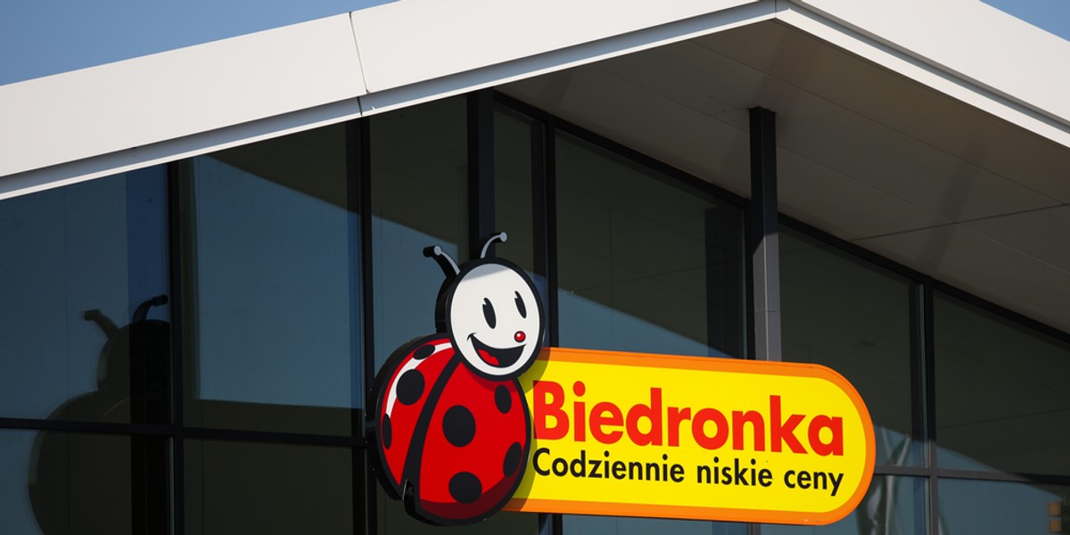 Biedronka we współpracy z Glovo umożliwi zrobienie zakupów 7 dni w tygodni. Także w niedziele niehandlowe