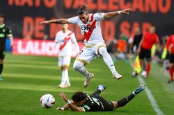 Girona wygrała piąty mecz z rzędu i nadal będzie na czele tabeli