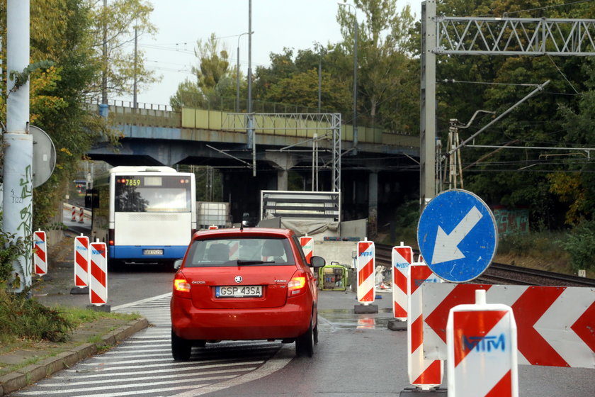 wiadukt nad al. Niepodległości