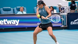 sensacja. iga świątek przegrała z magdą linette w drugiej rundzie turnieju w miami