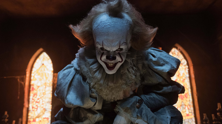 Pennywise valóra váltja a rémálmokat a Stepen King-regény filmverziójában / Fotó: Northfoto