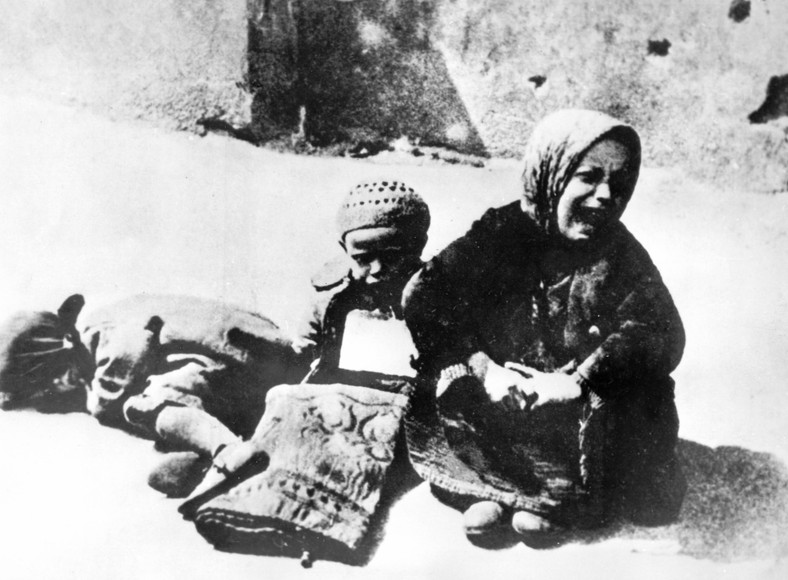 Dzieci w getcie warszawskim - data nieznana 