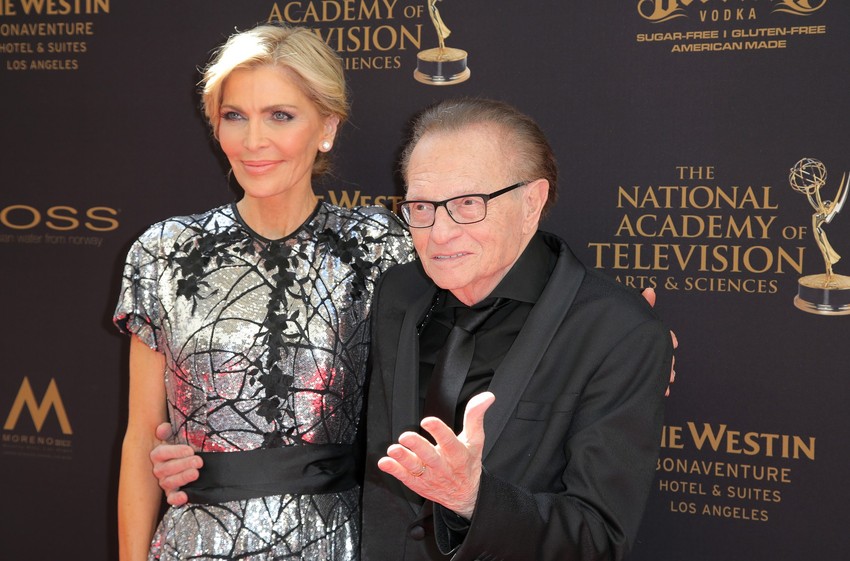 Lari je rekao da se razvodi od Šon zbog razlike u godinama