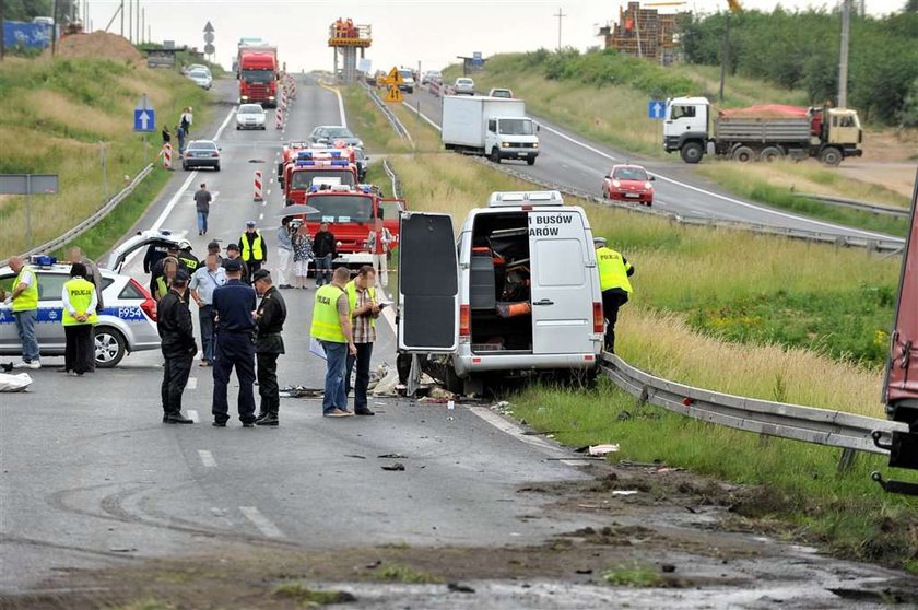 8 osób zginęło w busie! Jechali do pracy