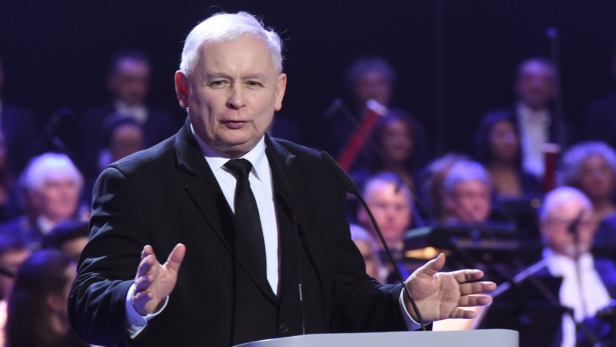 18206224 - WARSZAWA GAZETA POLSKA GALA WRĘCZENIA NAGRÓD (Jarosław Kaczyński)