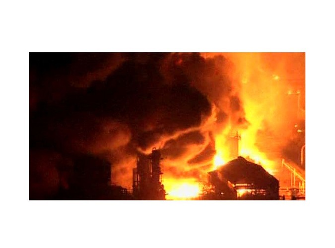 W ogniu stanęła rafineria w prefekturze Chiba