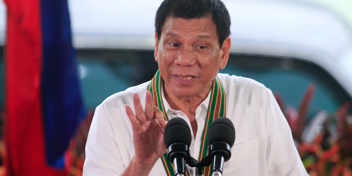 'I am angry. I will kill people': Rodrigo Duterte promises death for criminals in speech to kids