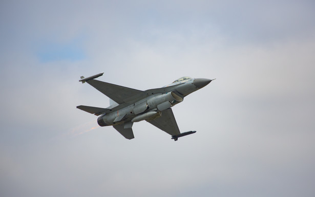 Śledztwo w sprawie katastrofy F-16. Sojuszniczy ostrzał czy błąd techniczny?