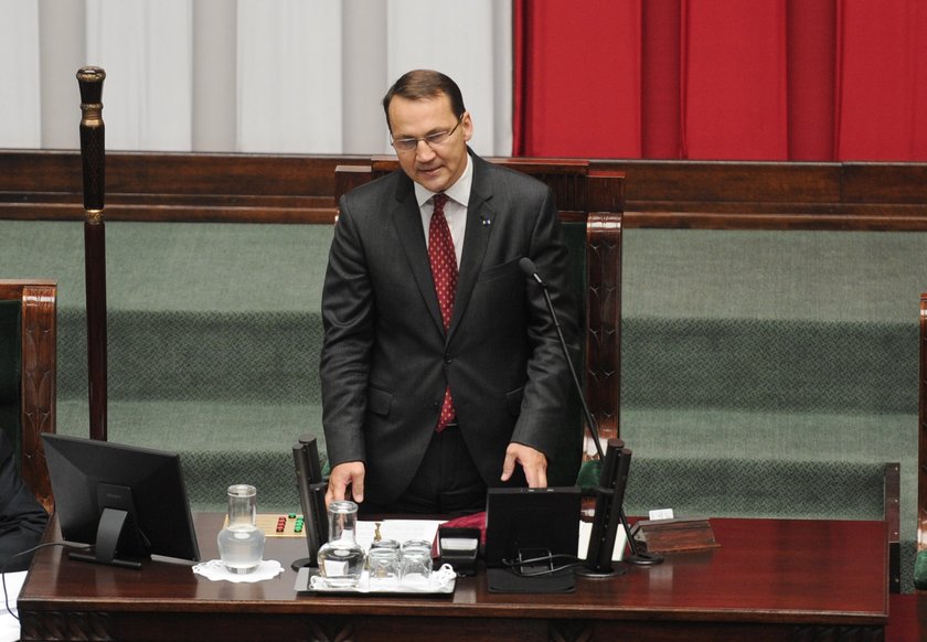 Radosław Sikorski zrezygnował z funkcji marszałka sejmu