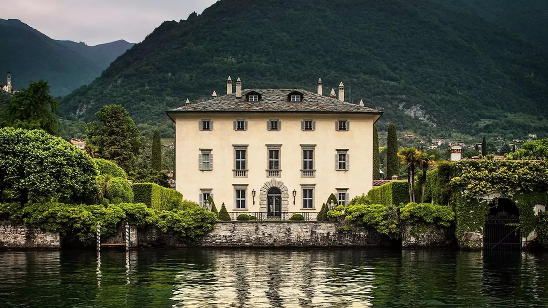 Zamieszkaj w pałacu z filmu "Dom Gucci". Oferta trafi na Airbnb już w grudniu
