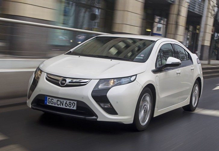 Opel ampera