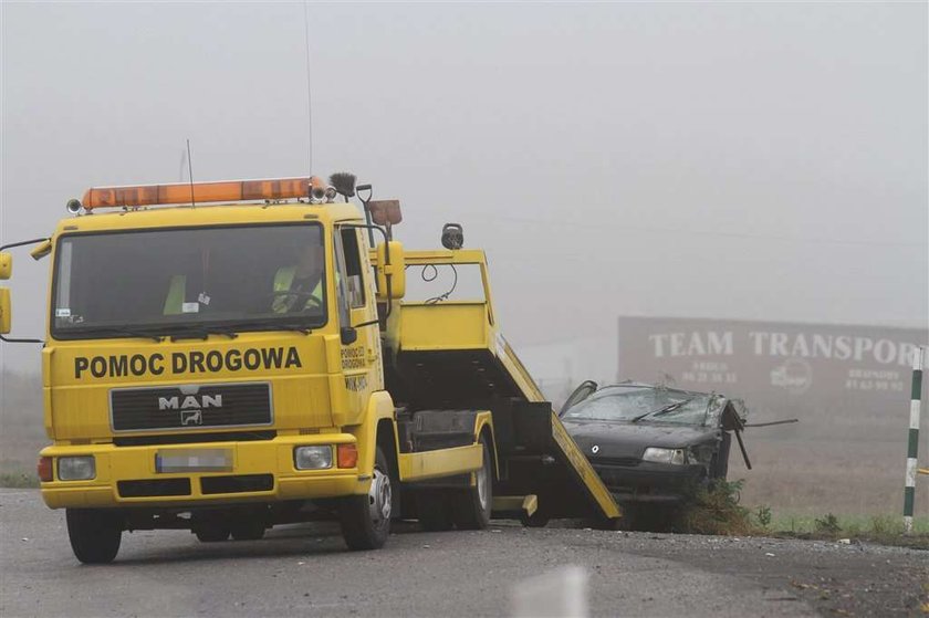 Karambol na drodze. Zderzyły się 4 auta i rowerzysta