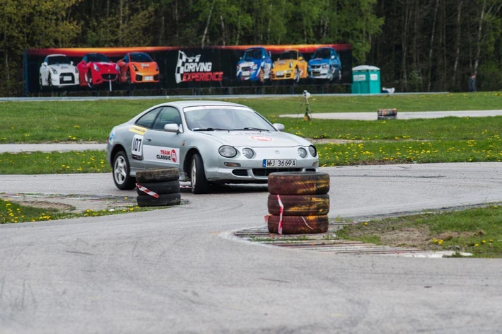 Toyota Celica w czasie Clasic Auto Cup