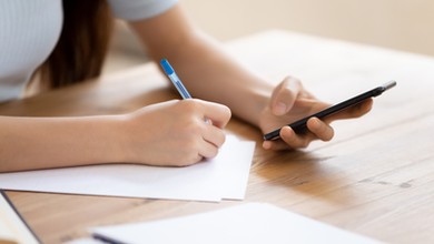 Matura 2026 w dwóch formułach: Czym się różnią? Dlaczego taki podział?