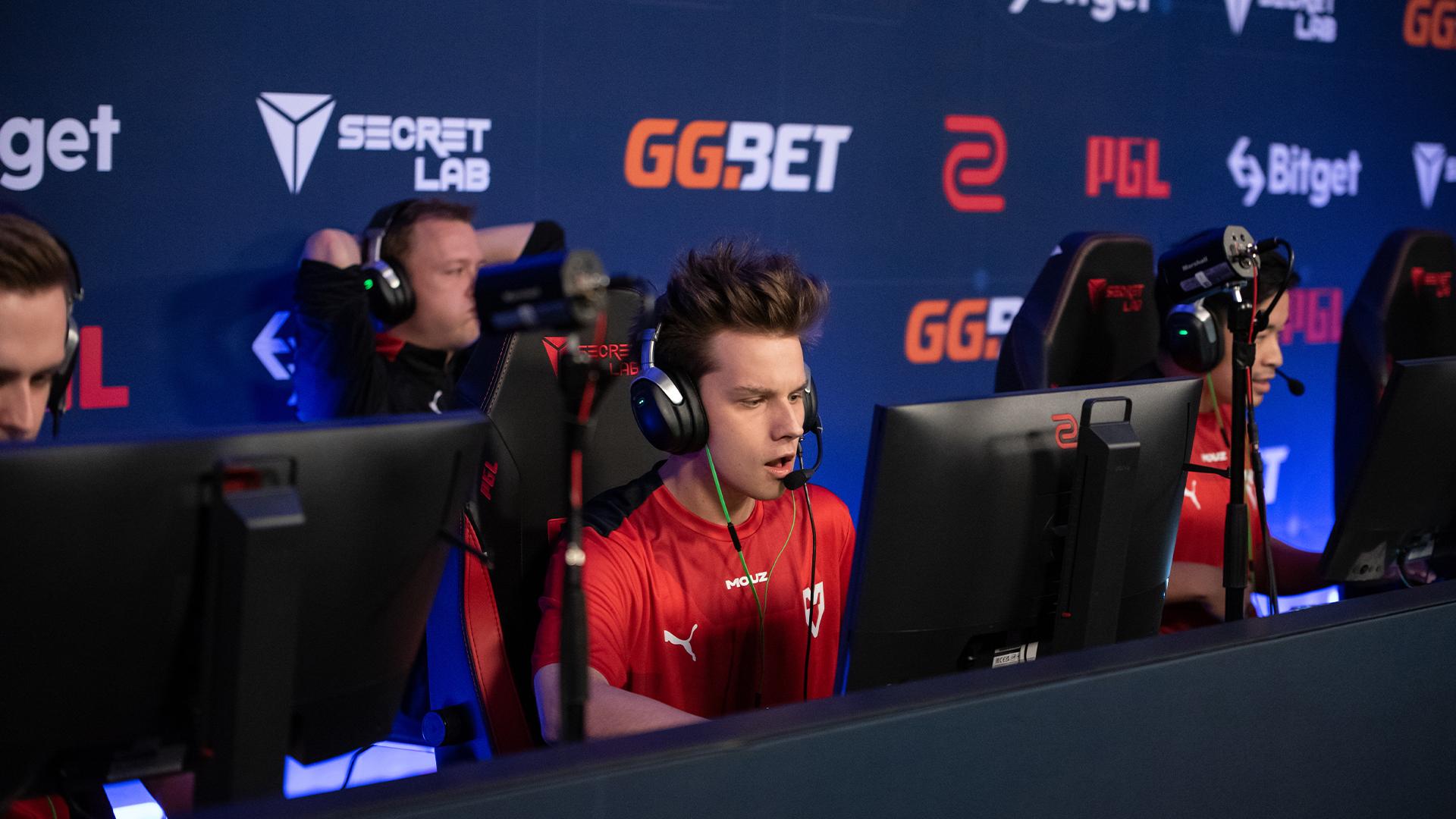 Mouz nxt godsent. Mouz 2022. Пропуск зрителя IEM Rio Major 2022. Mouz состав.