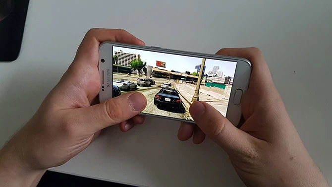 Nam udało się już przetestować GTA V na smartfonie - działa zaskakująco dobrze