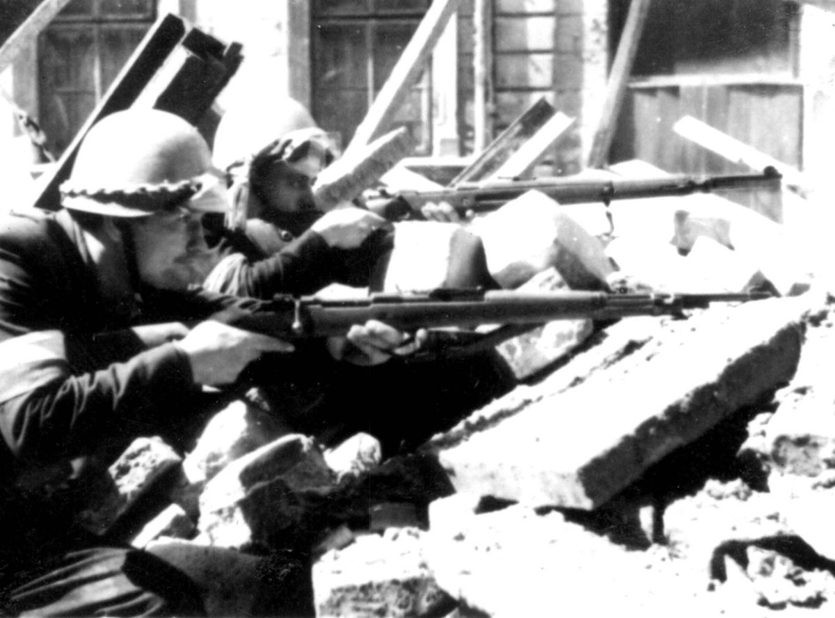 Powstanie Warsawskie. Zdjęcie z 1944 roku