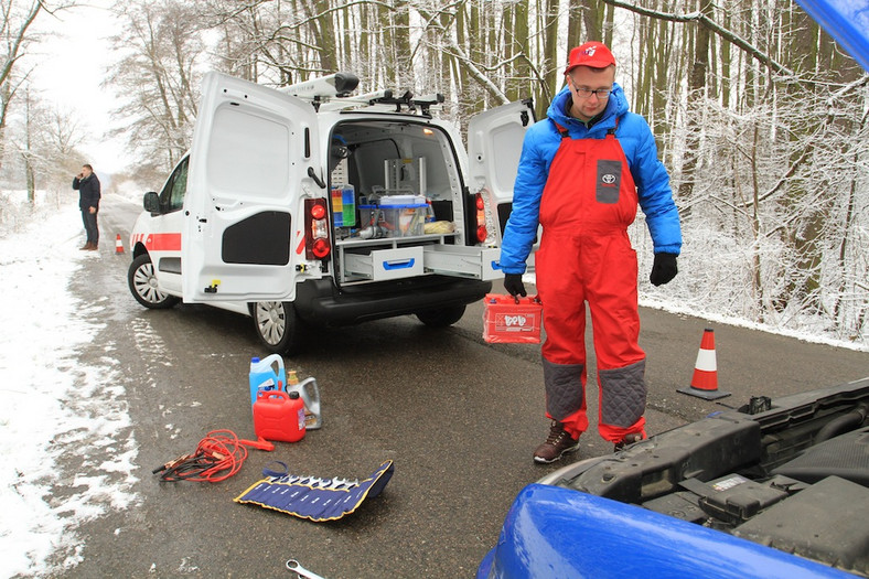 Zabudowa warsztatowa w Citroenie Berlingo