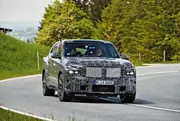 Jeździliśmy prototypem supermocnego SUV-a BMW XM