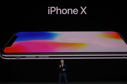 Fani Apple mają się z czego cieszyć. Oto nowe iPhone'y 8 oraz jubileuszowy iPhone X