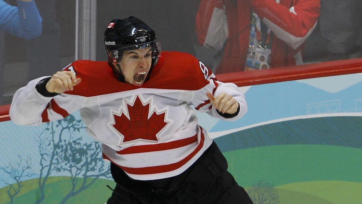 Kanadyjski hokeista Sidney Crosby, zdobywca zwycięskiego gola w finale turnieju olimpijskiego w Vancouver, przyznał się, że nie widział jak krążek po jego strzale wpada do bramki. Kanada wygrała z USA 3:2 po meczu, który przejdzie do historii sportu.