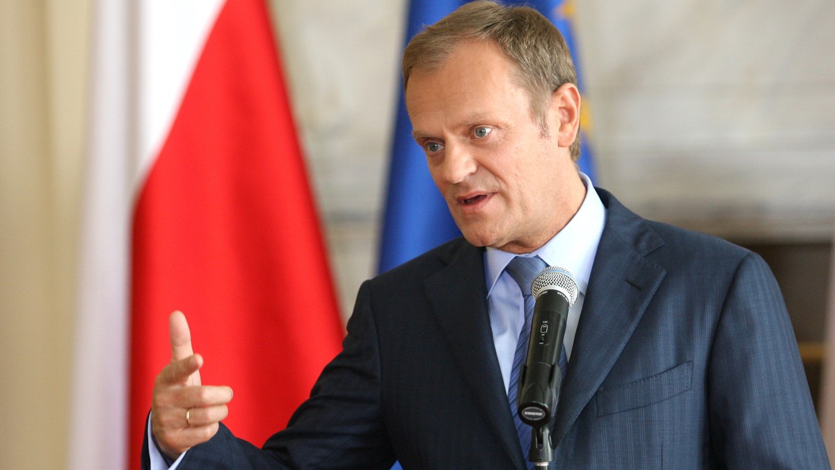 - To wielki zaszczyt i wielka przyjemność móc wydać śniadanie dla naszych mistrzów - powiedział Donald Tusk po "Śniadaniu Mistrzów", które zostało zorganizowane przez rząd na cześć polskich lekkoatletów, którzy zdobyli osiem medali podczas zawodów w Berlinie. Na śniadaniu ze sportowcami pojawił się także minister sportu Mirosław Drzewiecki.