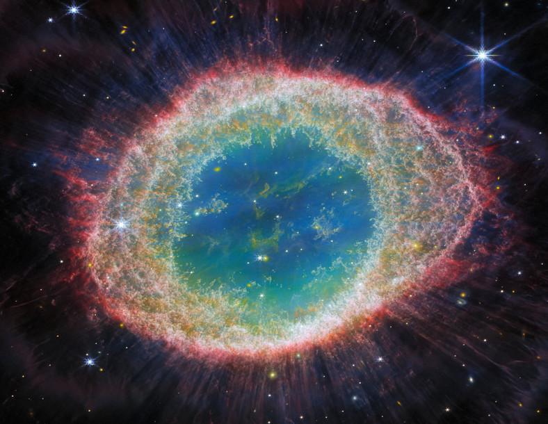 Krąg Nebula uchwycony przez Teleskop Jamesa Webba