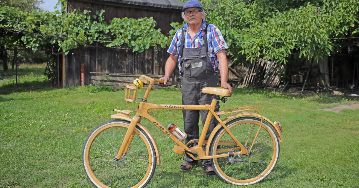 Drewniany rower ze Zduńskiej Woli