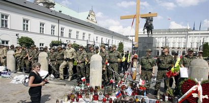 Złożono donos na obrońców krzyża!