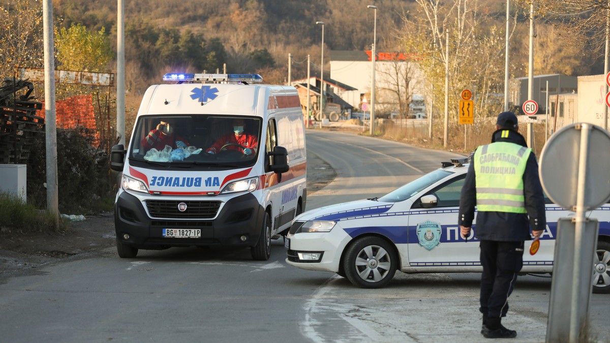 Policija i hitna pomoć