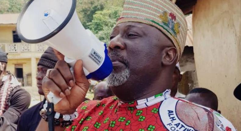 Dino Melaye announced his sexual superiority over Yahaya Bello during a campaign in Kogi state.  (TheCable)