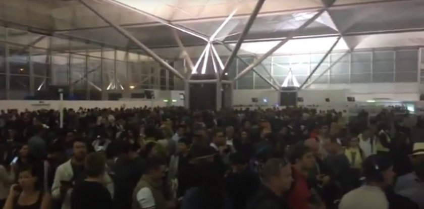 Chaos na lotnisku w Londynie. W kolejkach utknęło 5 tys. osób