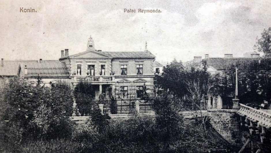 Pałac Reymonda w Koninie na pocztówce z pocz. XX w.