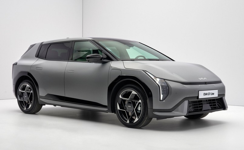 Nowa Kia EV4
