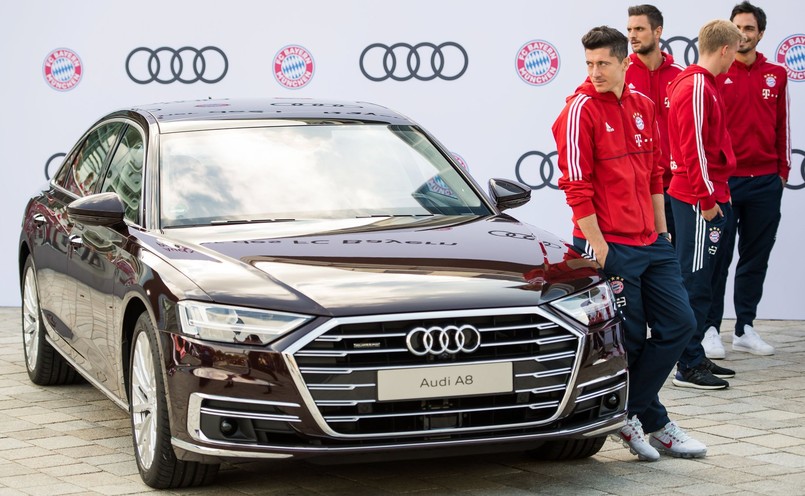 Robert Lewandowski i nowe Audi A8