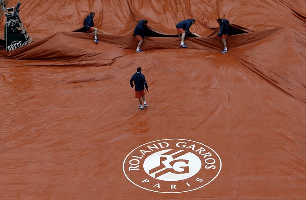 French Open: Deszcz już pierwszego dnia przerwał mecze