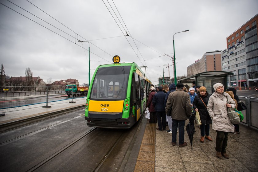 Pasażerowie krytykują program lojalnościowy PEKA