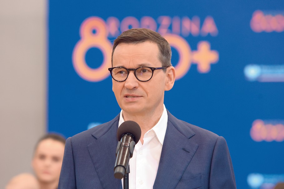 Mateusz Morawiecki tłumaczył się z obietnicy wprowadzenia 800 plus od nowego roku