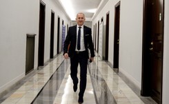 Neumann krytycznie ocenia ruchy PiS: Pełzająca dyktatura