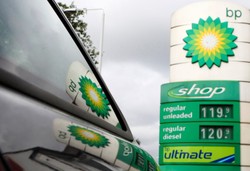 Koncern BP domaga się od Halliburtona 20 mld dolarów za wyciek ropy do Zatoki Meksykańskiej