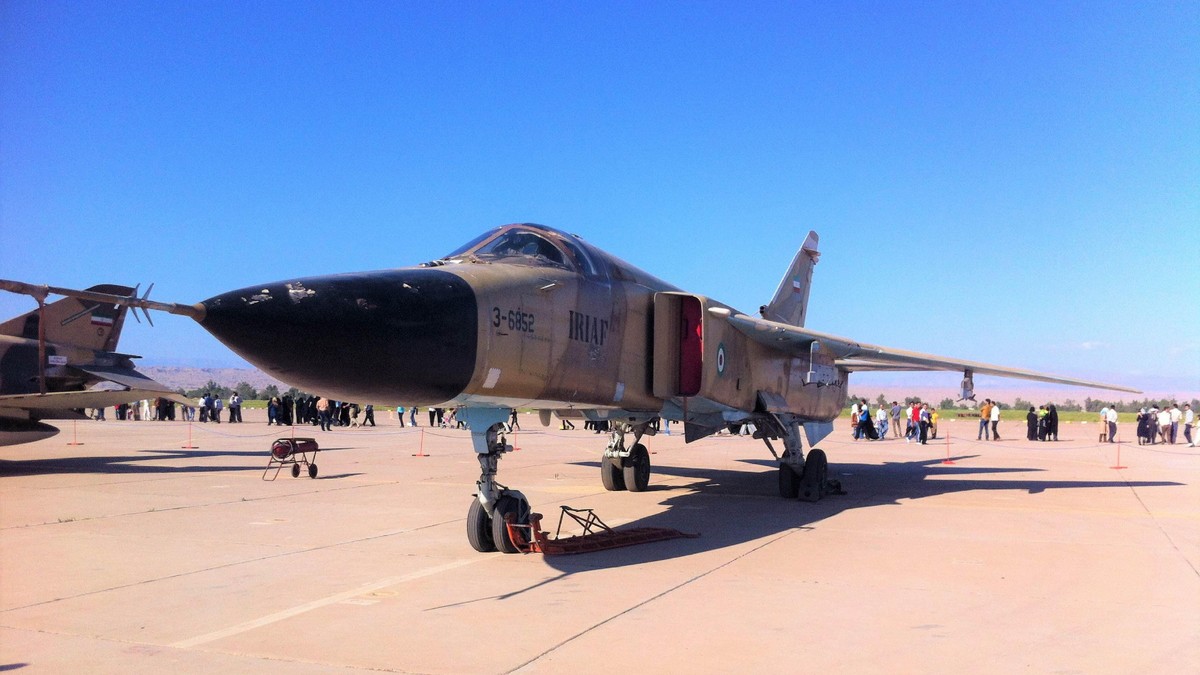 SU-24