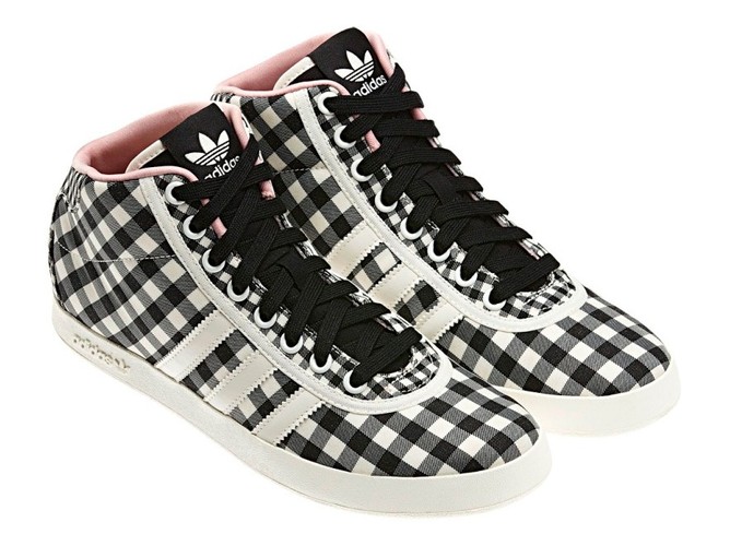 Kratki i groszki: kolekcja adidas Originals dla kobiet na sezon jesień 2011.