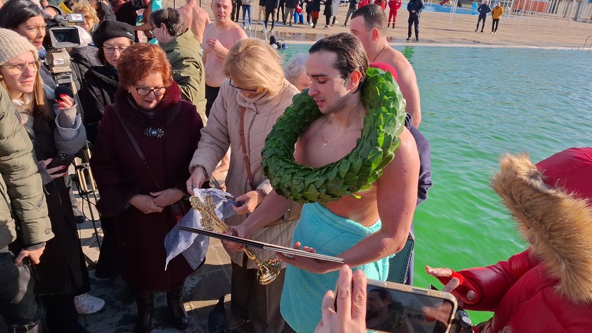 Bogojavljenje u bazenu Čair u Nišu