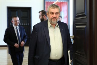 Minister Ardanowski pracuje zdalnie z domowej kwarantanny