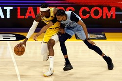 Liga NBA. Świetny mecz Davisa w Los Angeles, Gasol uhonorowany