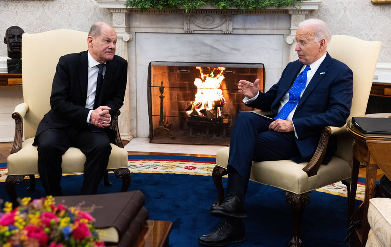 Kanclerz Olaf Scholz i prezydent Joe Biden w Gabinecie Owalnym. Waszyngton, 9 lutego 2024 r.