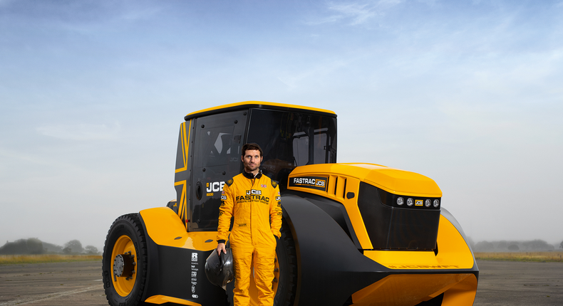 The record was set by a modified JCB Fastrac tractor, the JCB 8000-series.